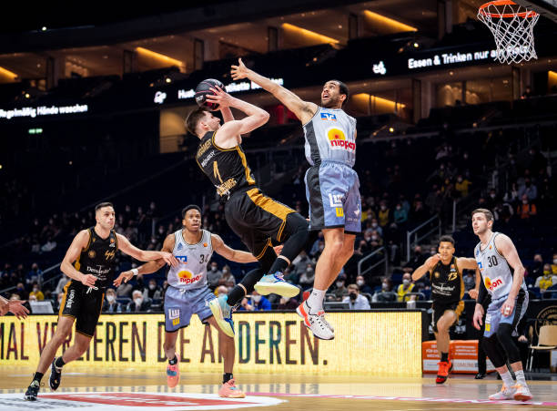 破门良机 破门良机